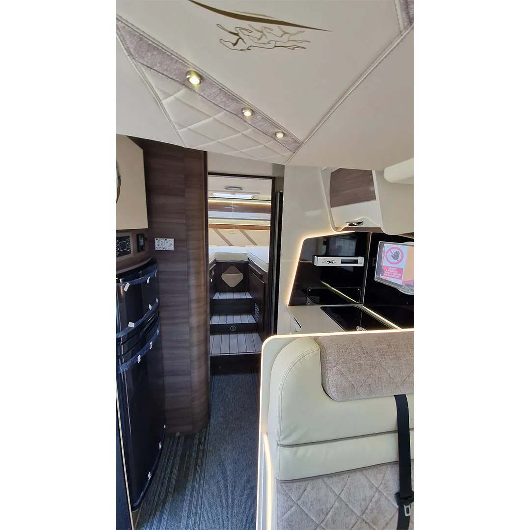 McLouis Yearling 83 - immagine 9