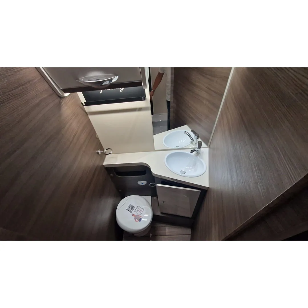 McLouis Yearling 83 - immagine 16