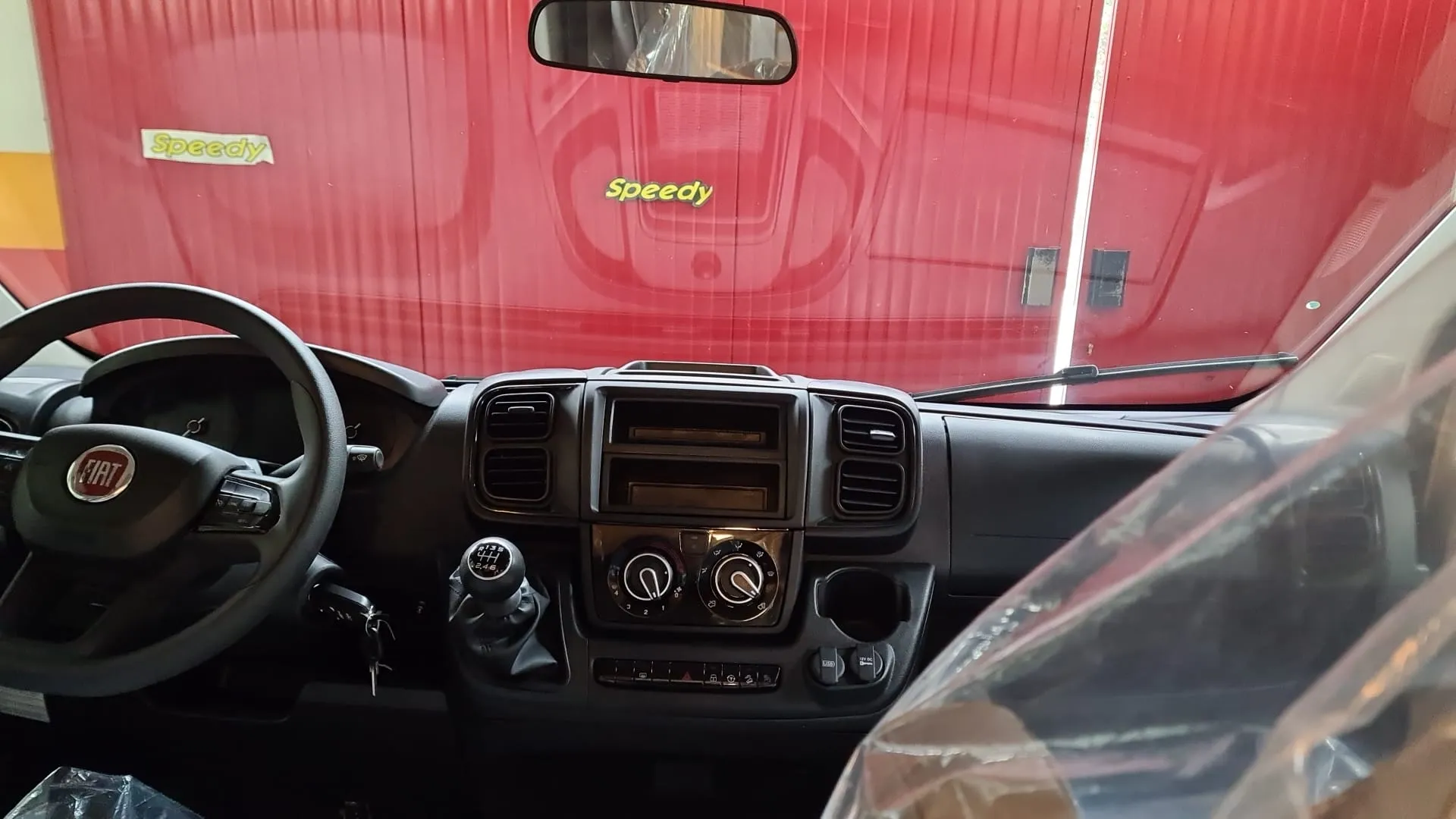 BluCamp Ocean 650 2025 13 BluCamp Ocean 650 2025 - immagine 13