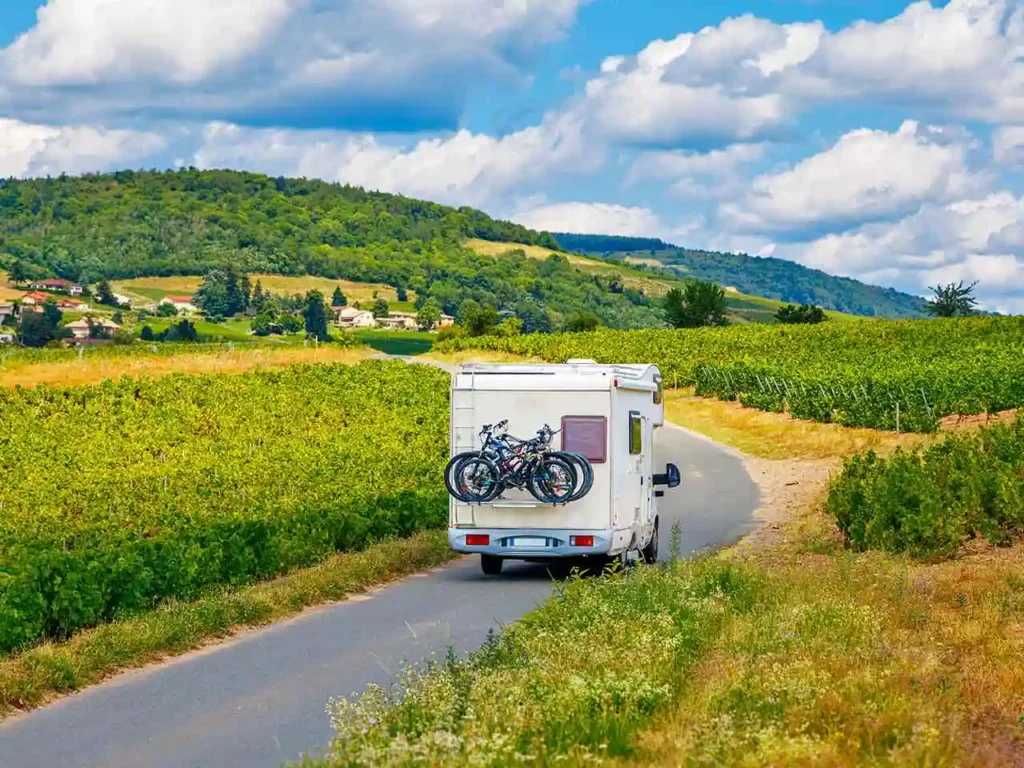 Toscana in camper copertina