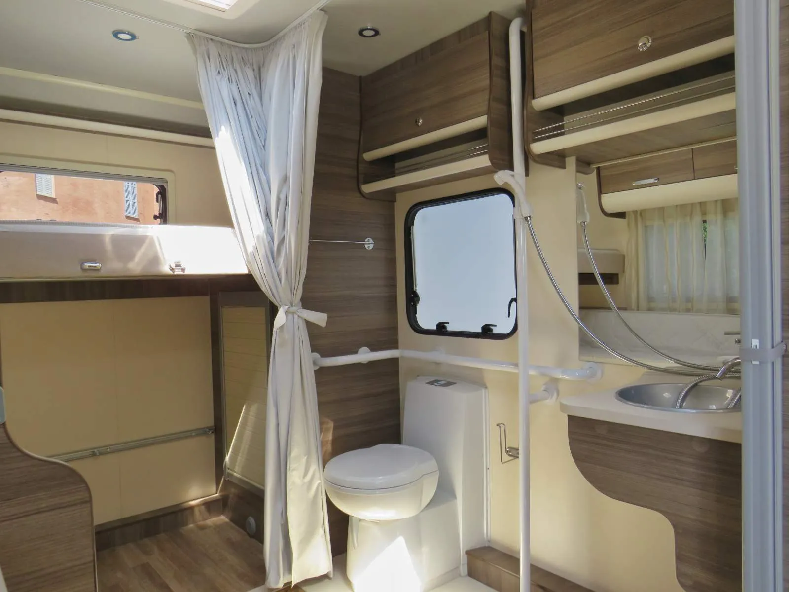 Blucamp Skyfree 2025 - immagine 3